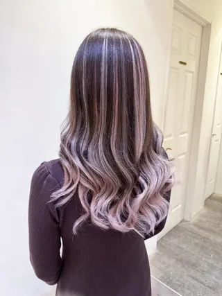 セミロング 横浜🍒ルーツカラー エクステ／RIEのヘアスタイル