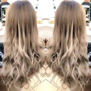 ロング カラー れん/ハイトーン /エクステ/韓国風のヘアスタイル