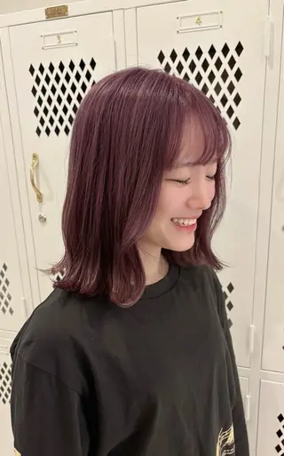 セミロング カラー レイヤー/韓国 ハイトーン興津史弥のヘアスタイル