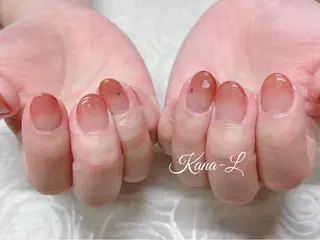 カラー ネイル 芦辺 香奈のネイルデザイン