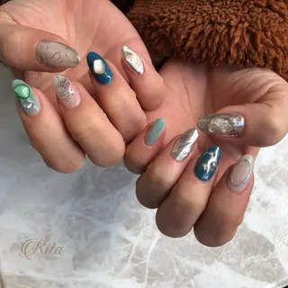ネイル Rio 𓍼のネイルデザイン