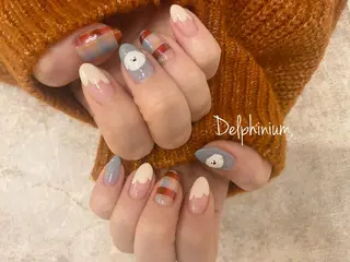 ネイル 岡本 友恵のネイルデザイン