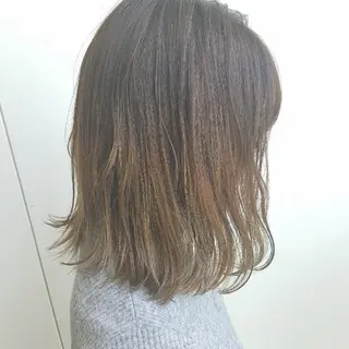 ミディアム カラー パーマ ネイル マツエク・マツパ iplus まつげ、眉毛、耳つぼのマツエク・マツパデザイン