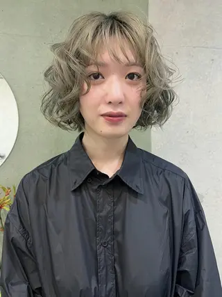 ミディアム 田中 里奈のヘアスタイル