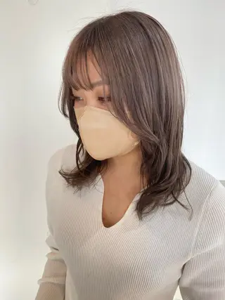 ミディアム カラー Hayashi Shioriのヘアスタイル