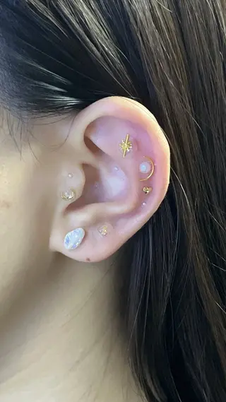 Ｂ&H所属・頭痛•肩こり専門/ 眉サロンB&H心斎橋のエステ・リラクイメージ