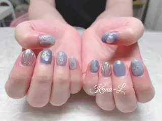 カラー ネイル 芦辺 香奈のネイルデザイン