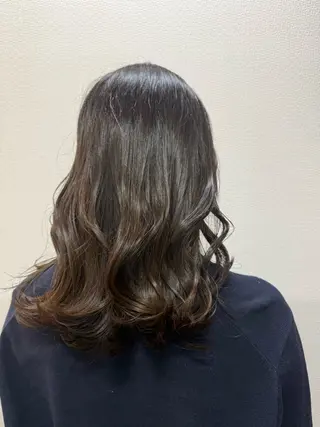 セミロング 艶カラー🕊️ ✴︎Yukari✴︎のヘアスタイル