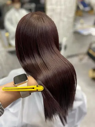 ロング 瀧下 唯のヘアスタイル