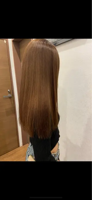 ロング asuka / カラーモデルのヘアスタイル