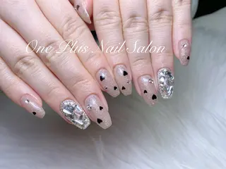 ネイル One Plus Nail Salonのネイルデザイン