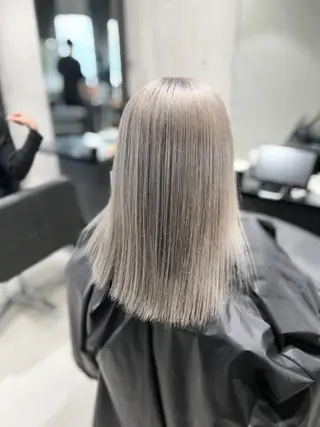 セミロング カラー mimiiy梅田 中崎町ハイトーンのヘアスタイル