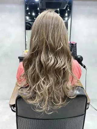 ロング カラー 艶髪/縮毛矯正 特化　ヒトシのヘアスタイル