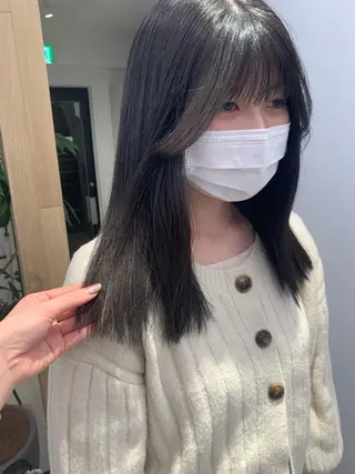 セミロング カラー REINA☁️透明感 カラー/ぷつっと♡のヘアスタイル