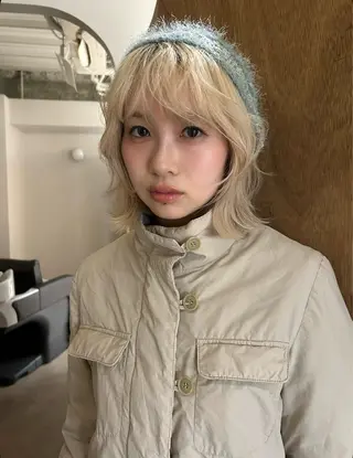 ミディアム カラー yewscent / konaのヘアスタイル