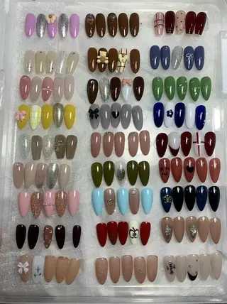 ネイル D‘OPALE所属・DOPALE、もも 彦奇のネイルデザイン