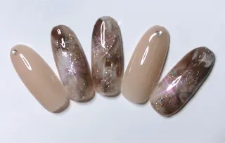 ネイル manis .のネイルデザイン