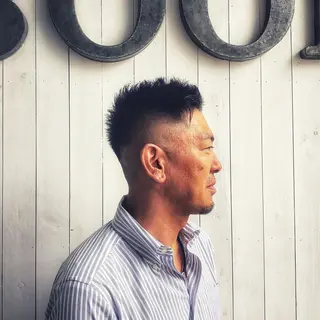 ショート メンズ 渡邊 暁史のヘアスタイル