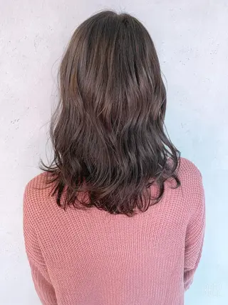 セミロング カラー 前髪顔周りカット 沼田 拓斗のヘアスタイル