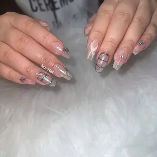 ネイル Nov. ネイルサロンのネイルデザイン