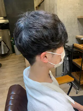 メンズ Regalo norte所属・岡 春奈のヘアスタイル