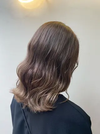 ミディアム ダブルカラー🌈 miinaのヘアスタイル