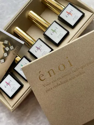 ネイル Aleum所属・Nail Salon Aleumのネイルデザイン