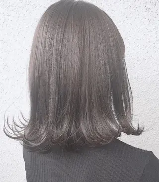 ミディアム くすみミルクティー／ ブラウン🪡TOWAのヘアスタイル