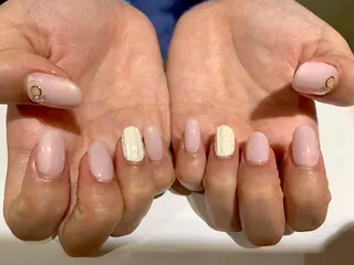 ネイル l my me mine所属・Imyme mine Rioのネイルデザイン