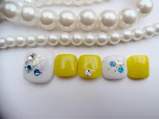 ネイル MiKi Nai池袋 長さだし得意のネイルデザイン