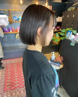 ミディアム Linda　Hiro所属・坂下 麻梨奈のヘアスタイル