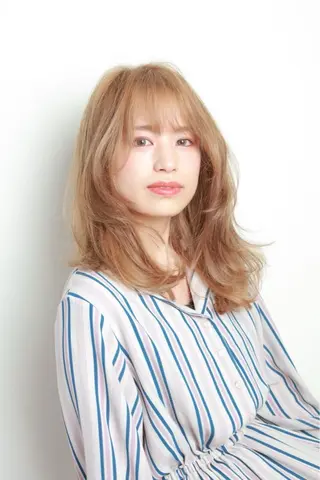 ロング カラー 透明感カラー/ くびれヘア/ユウユのヘアスタイル