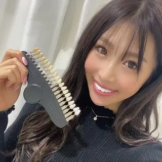 マツエク・マツパ メンズ カラー パーマ キッズ アイブロウ ネイル ヘアアレンジ セミロング ライトビューティー 銀座店のエステ・リラクイメージ