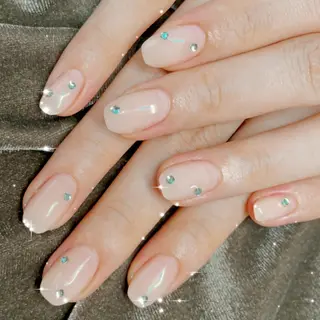 ネイル Beauty Salon amour所属・Seven's / NANAのネイルデザイン