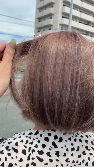 ショート カラー UNDER vr 【アンダーバー】のヘアスタイル