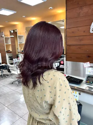 セミロング カラー ヘアアレンジ インナー×縮毛矯正 ピンクカラー澤井里菜のヘアスタイル