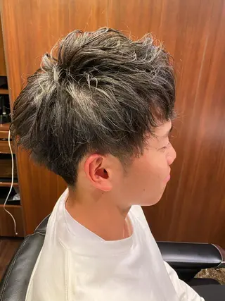 ショート パーマ メンズ 浅見 天翔のヘアスタイル