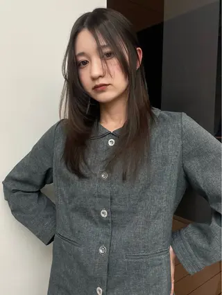 セミロング stén/kana /中明度カラーのヘアスタイル