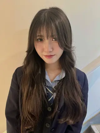 ロング コイデ リュウセイのヘアスタイル