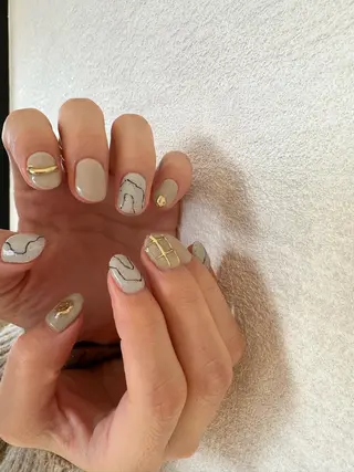 カラー ネイル private nail salon &sumika所属・三輪 絢香のネイルデザイン