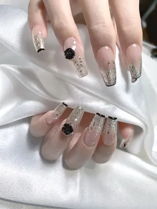 ネイル M2ネイルサロン【長さ出し&フィルイン導入店】所属・長さ出し専門店 RIRIのネイルデザイン