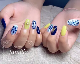 ネイル -nailroom- familiaのネイルデザイン