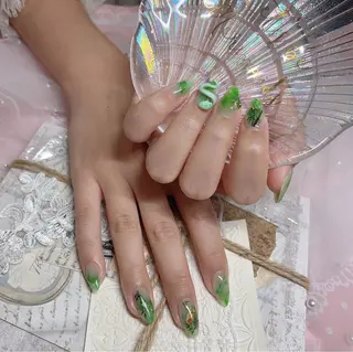 ネイル Fairyフェアリーネイルサロン所属・Nail Hibi サロンのネイルデザイン