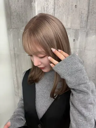 ミディアム カラー nonoka/ ブリーチ/モニカのヘアスタイル