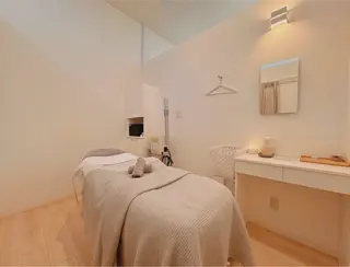 アピタ千代田橋店 POLA THE BEAUTY所属・エステ ツヤ肌 マッサージ POLAのエステ・リラクイメージ