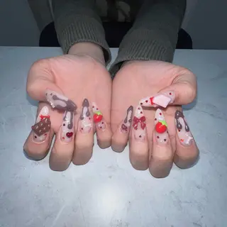 ネイル 谷井 清嘉のネイルデザイン