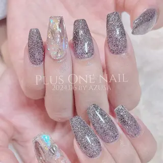 ネイル PLUS ONE    ネイルサロン所属・Plus  One _AZUSAのネイルデザイン