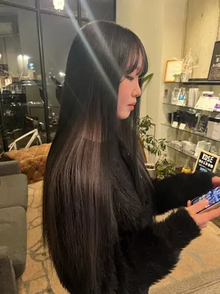 ロング カラー 只野 真衣のヘアスタイル