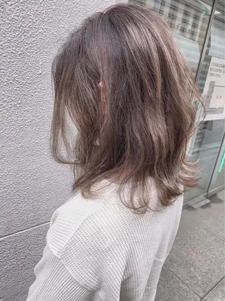 セミロング 韓国/レイヤー 🪞SHE池袋🪞のヘアスタイル