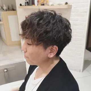 メンズ パーマ 渡辺 愛枝/艶カラー🩵のヘアスタイル